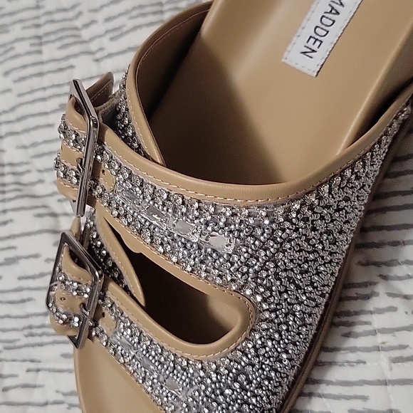 Steve Madden sz 8 rhinestone slides - Picture 3 of 5